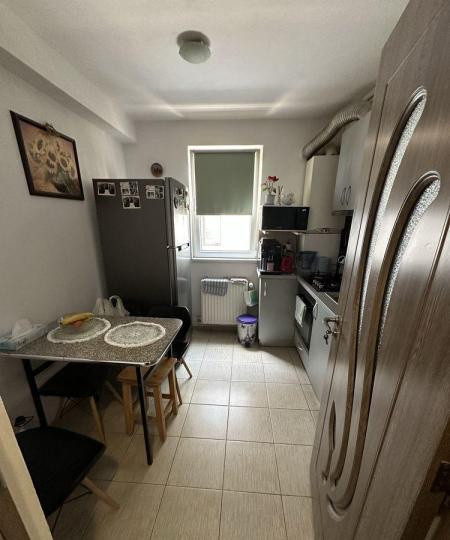 Apartament 3 camere Aurel Persu Metalurgiei