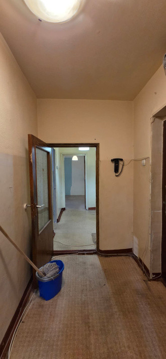 Apartament-4-camere-CENTRALA-OLTENTEI-SCOALA-DE-POLITIE