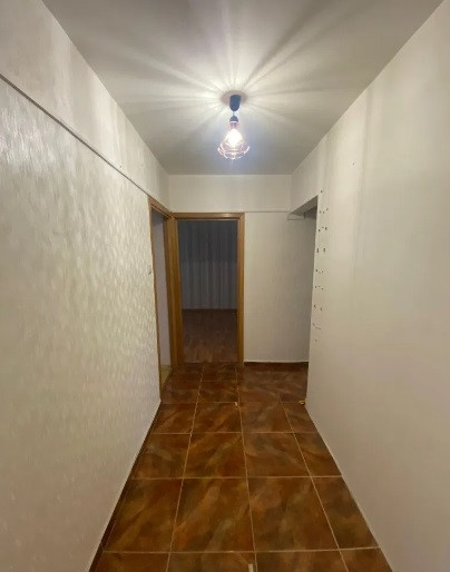 Apartament 4 camere - BLOC ANVELOPAT - zona BRANCOVEANU 