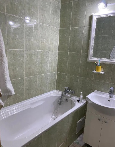 Apartament 4 camere - BLOC ANVELOPAT - zona BRANCOVEANU 