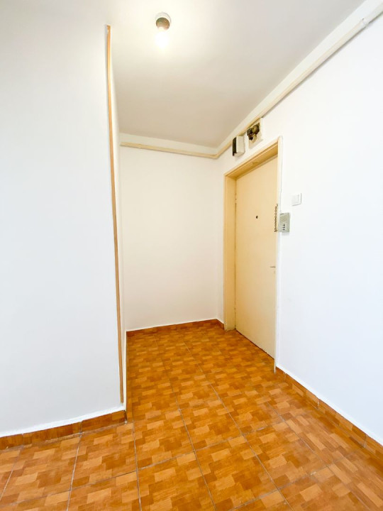 Apartament 3 camere cu vedere spre parcul Cismigiu