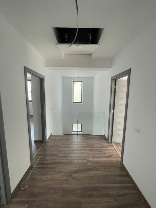 Casa modernă cu 5 Camere în apropierea lacului Pantelimon