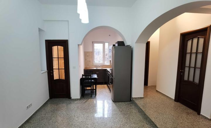 Apartament 3 Camere in vila Cotroceni