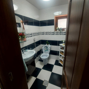 Casa individuala de vanzare- zona Fundeni