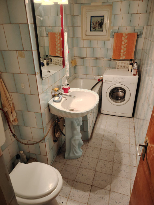 Apartament 2 camere-decomandat-zona Timpuri  Noi