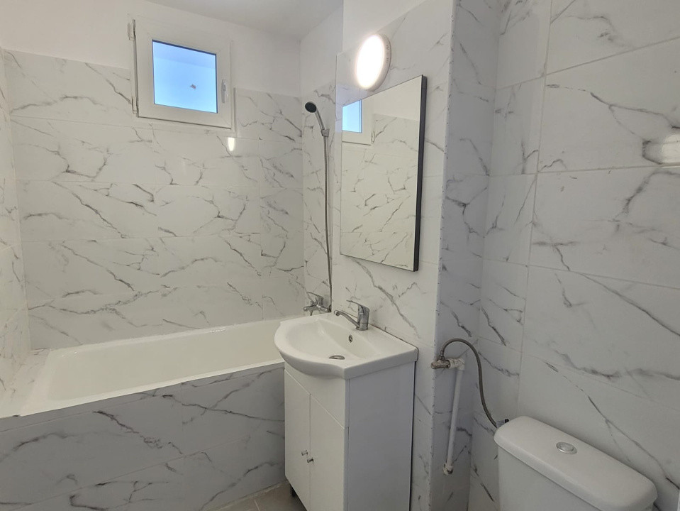 APARTAMENT 2 CAMERE APUSULUI