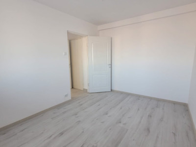 APARTAMENT 2 CAMERE APUSULUI