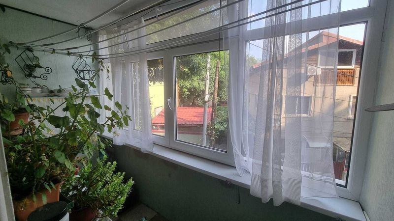 Apartament 4 camere-decomandat-zona Brancoveanu