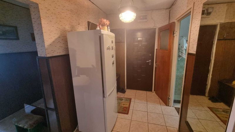 Apartament 4 camere-decomandat-zona Brancoveanu