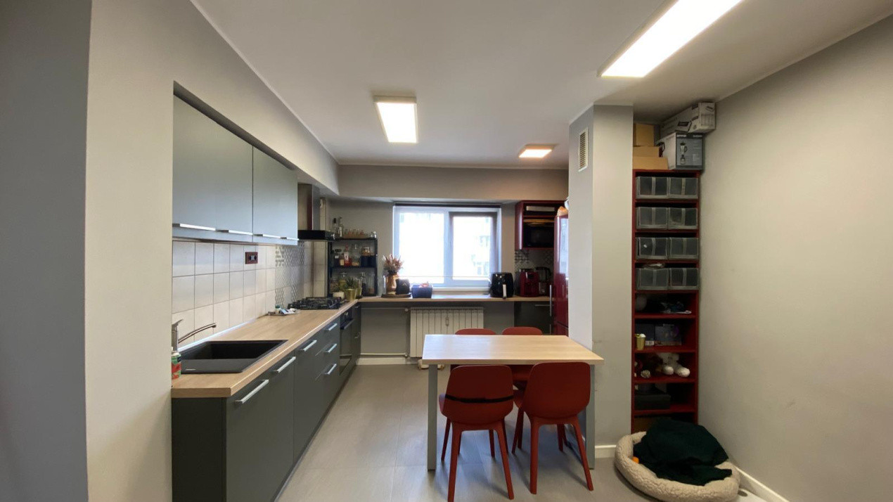 Apartament 2 camere-decomandat-renovat-zona Banu Manta