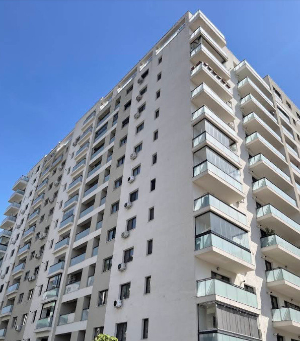 APARTAMENT 3 CAMERE CU LOC PARCARE VIILOR-PARC