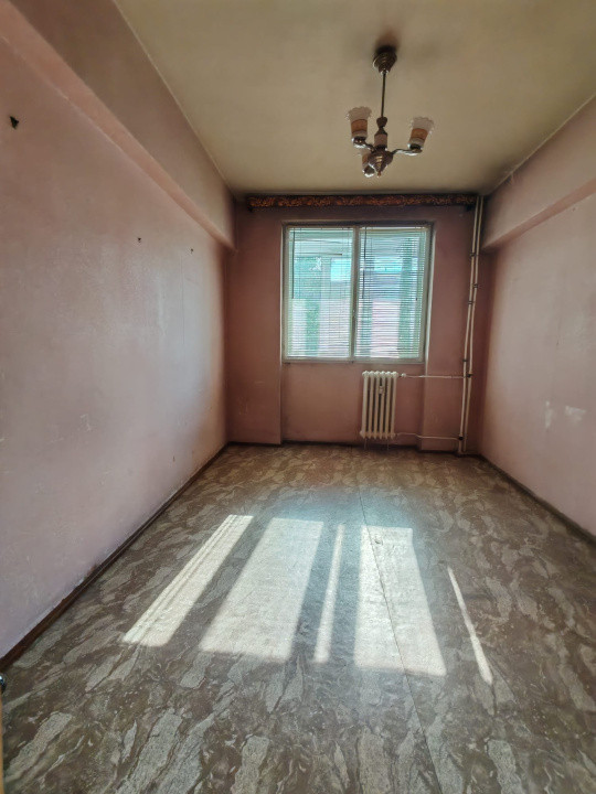 Apartament 3 camere-decomandat- zona Druml Taberei