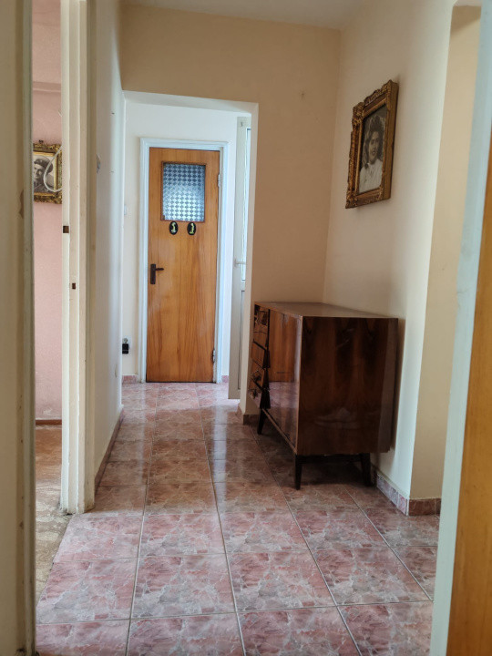 Apartament 3 camere-decomandat- zona Druml Taberei