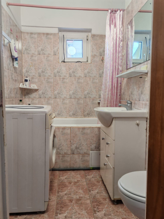 Apartament 3 camere-decomandat- zona Druml Taberei