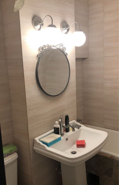 Apartament 4 camere-semidecomandat-zona Drumul Taberei