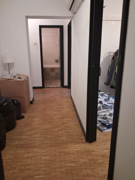 Apartament 4 camere-semidecomandat-zona Drumul Taberei