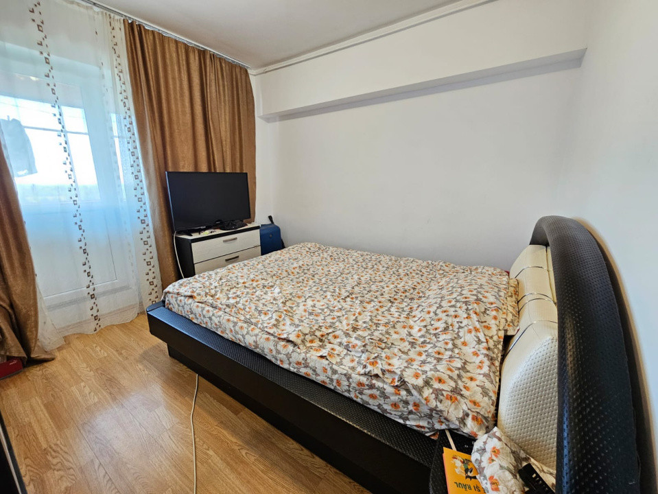 Apartament 3 camere- zona Stadion Ghencea