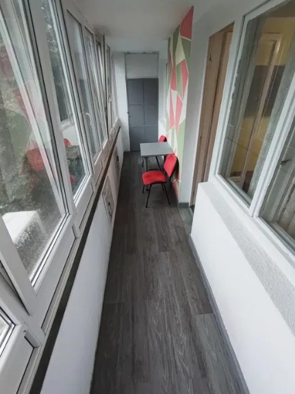 Apartament 2 camere-zona Drumul Taberei-Metrou Favorit