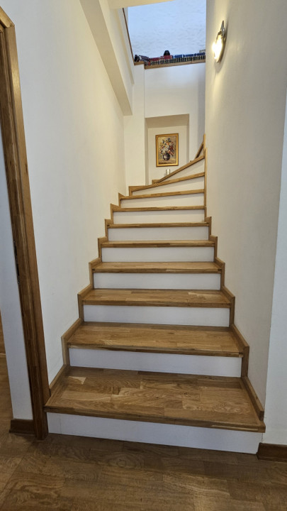 Apartament 5 camere+Terasa 120 mp+garaj -zona - Primaria Sector 1 -Banu Manta