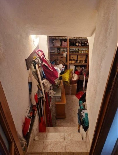 Casa -4 camere -zona Vatra Luminoasa