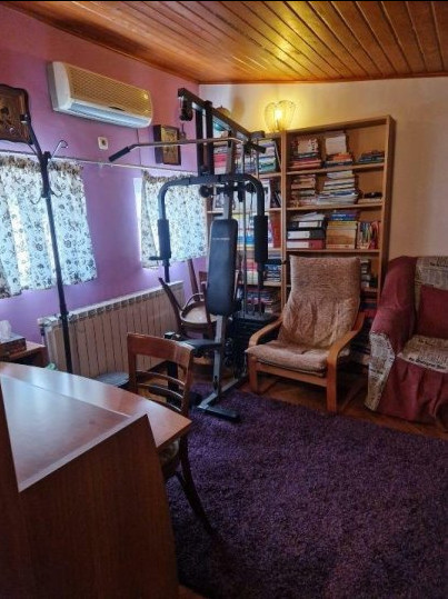 Casa -4 camere -zona Vatra Luminoasa