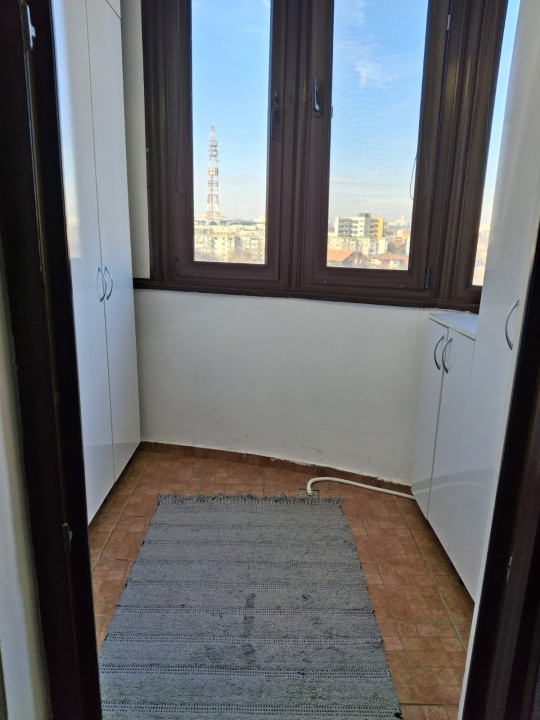 Apartament- 3 camere- decomandat- Metrou Piata Sudului- Berceni