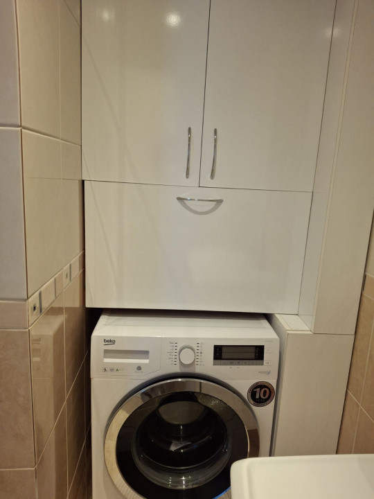 Apartament- 3 camere- decomandat- Metrou Piata Sudului- Berceni