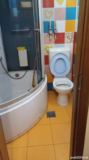 APARTAMENT 3 CAMERE RAHOVA