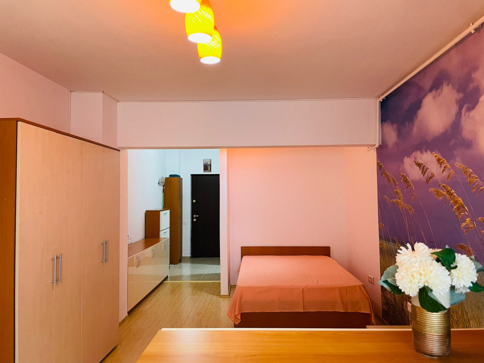 Garsoniera de vanzare -zona Prelungirea Ghencea