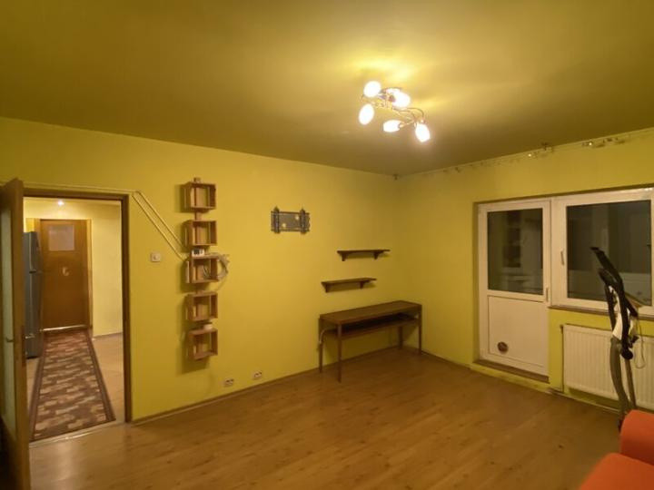 Apartament 2 camere Papazoglu-Nerva Traian