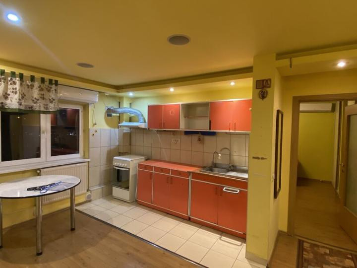 Apartament 2 camere Papazoglu-Nerva Traian