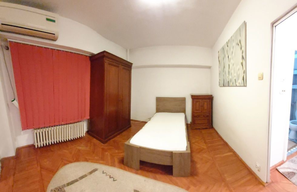 Apartament 4 camere -decomandat- Piata Unirii- Central 