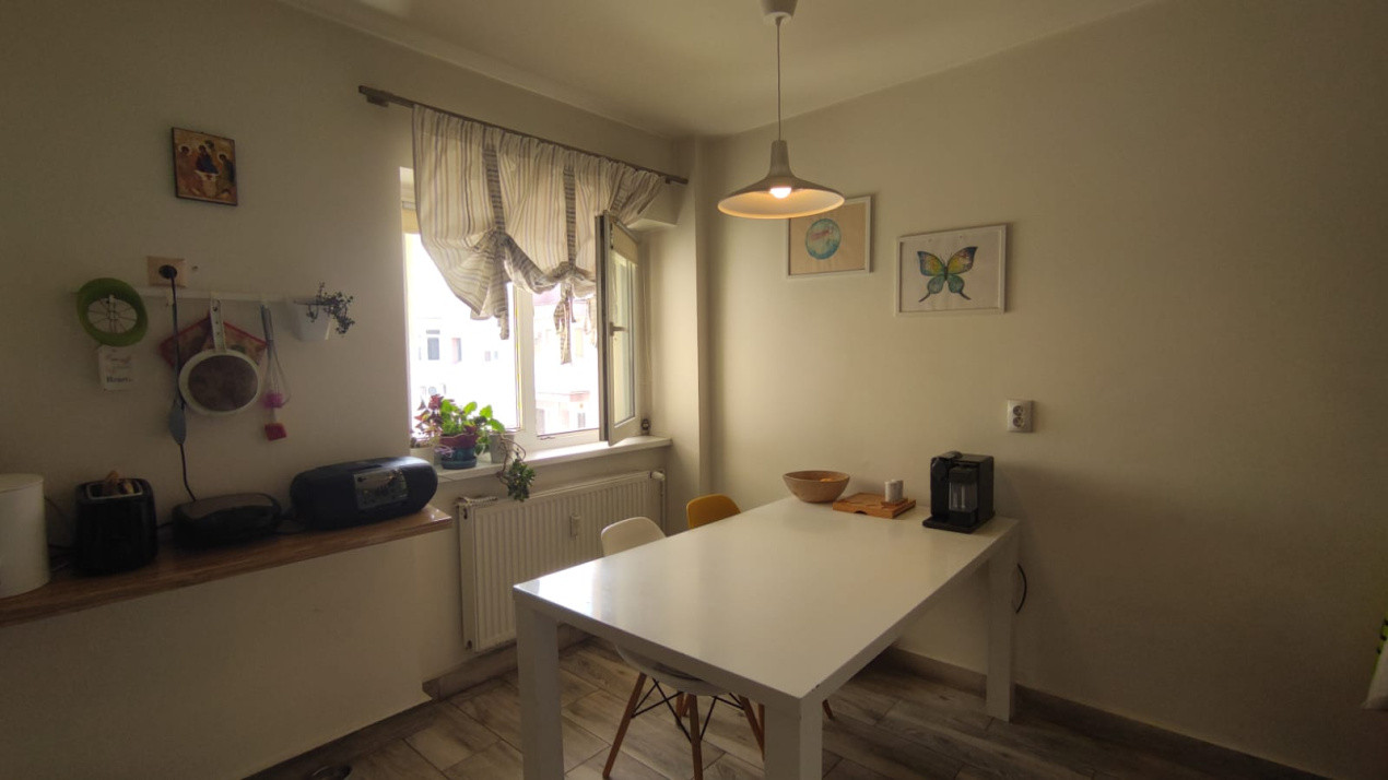 APARTAMENT 4 CAMERE STADIONUL NATIONAL-BASARABIEI