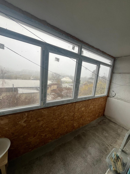 Apartament -3 camere - semidecomandat - Titan 