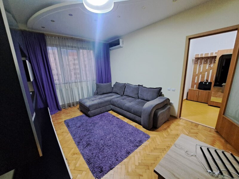 Apartament 3 camere , semidecomandat , Soseaua Mihai Bravu - Iancului