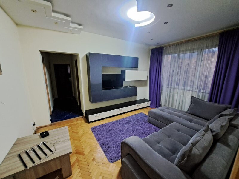 Apartament 3 camere , semidecomandat , Soseaua Mihai Bravu - Iancului