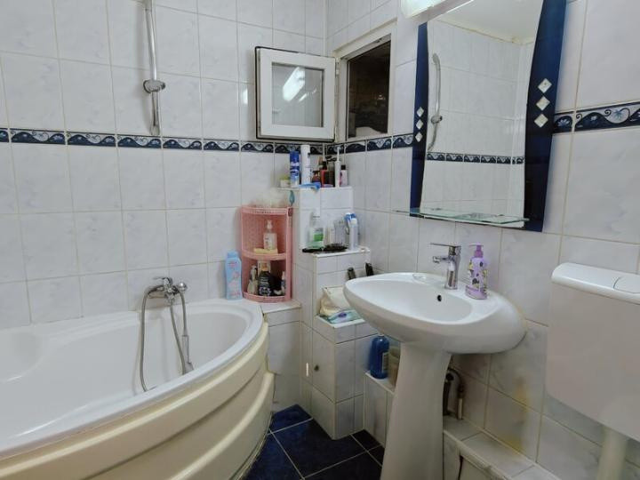 Apartament 3 camere APARATORII PATRIEI- SPIRU HARET