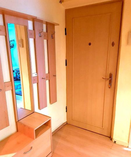 Apartament 3 camere decomandat Aparatorii Patriei