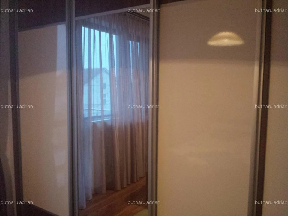 Apartament 2 camere - decomandat - MIhai Bravu