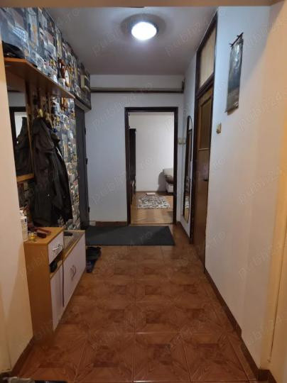 APARTAMENT 4 CAMERE PIATA RAHOVA-MARGEANULUI