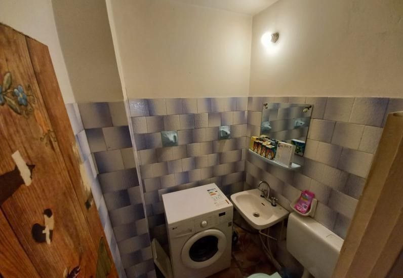 Apartament 3 camere- zona Panduri