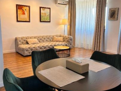 APARTAMENT 3 CAMERE PARCUL CAROL CU PARCARE SUBTERANA