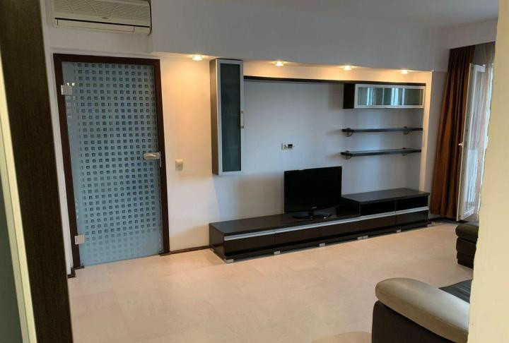 APARTAMENT 3 CAMERE 13 SEPTEMBRIE-RAZOARE