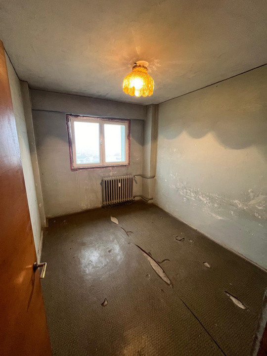 Apartament 3 camere - decomandat - Mihai Bravu