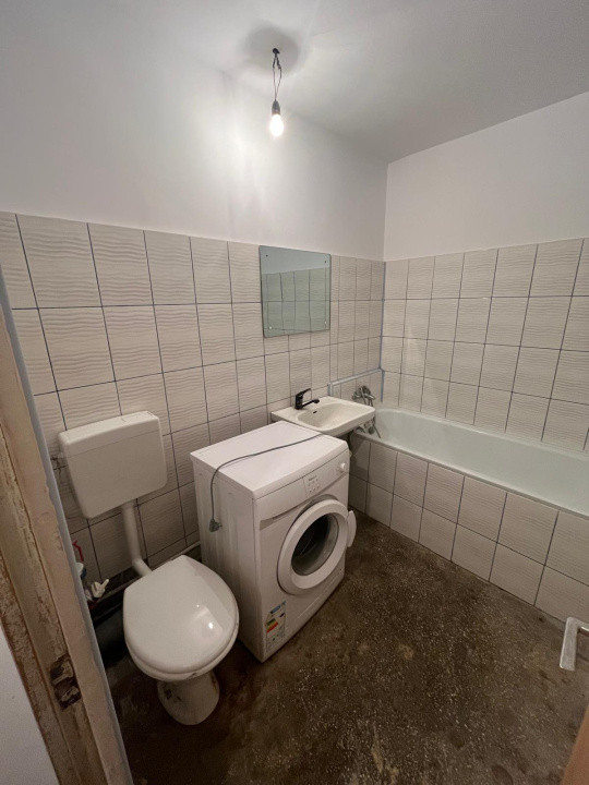 Apartament 3 camere - decomandat - Mihai Bravu