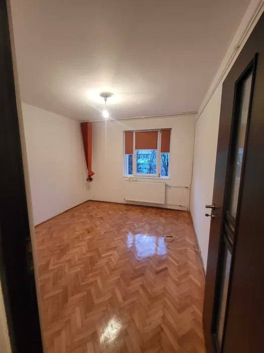 Apartament 2 camere - semidecomandat -Titan