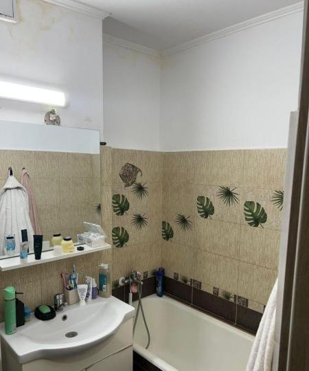 Apartament 2 camere - decomandat - Bulevardul 1 Decembrie