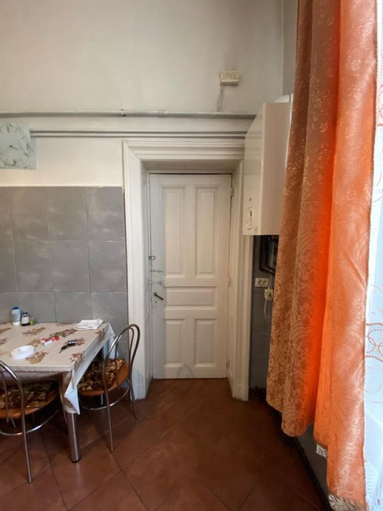 Apartament 4 camere - Kogalniceanu-