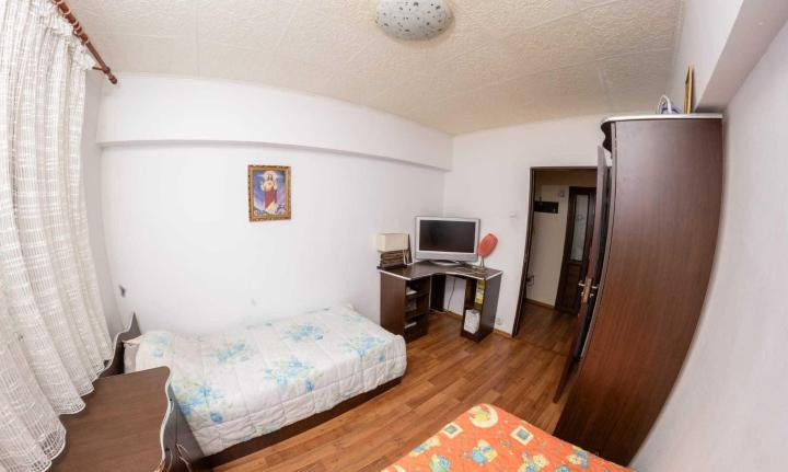 Apartament 3 camere decomandat Giurgiului