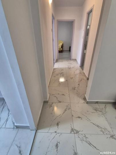 Apartament - 2 camere - decomandat - Titan 